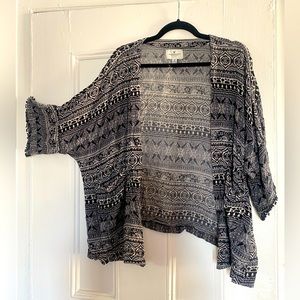 American Eagle Outfitters Cardigan Geometric print